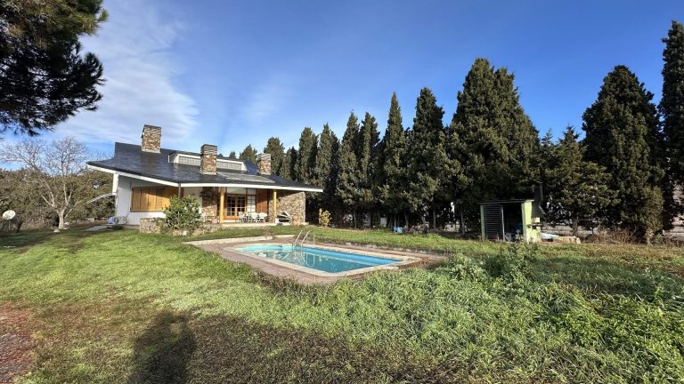 Unifamiliar aïllada a Llinars del Vallès 200.00 m2