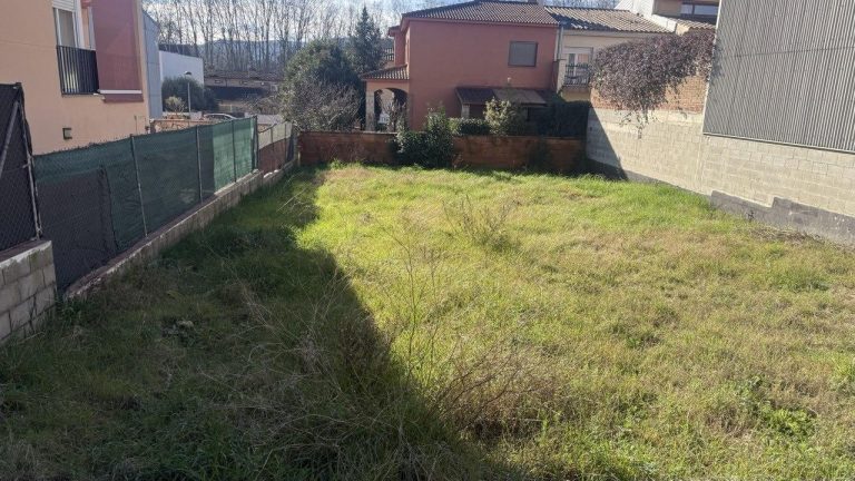 Sòl urbà a Sant Celoni 307.00 m2