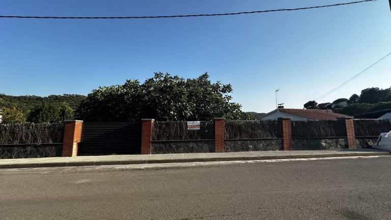 Sòl residencial a Sant Esteve de Palautordera 425.00 m2
