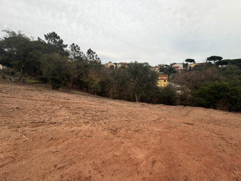 Sòl urbà a Riells i Viabrea 794.00 m2