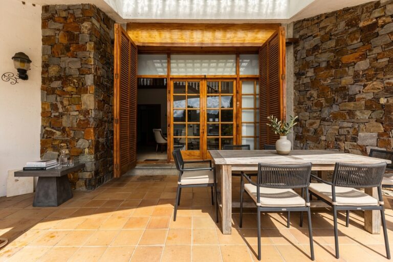 Unifamiliar aïllada a Llinars del Vallès 200.00 m2