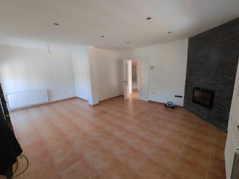 Chalet / Torre a Riells i Viabrea 196.00 m2