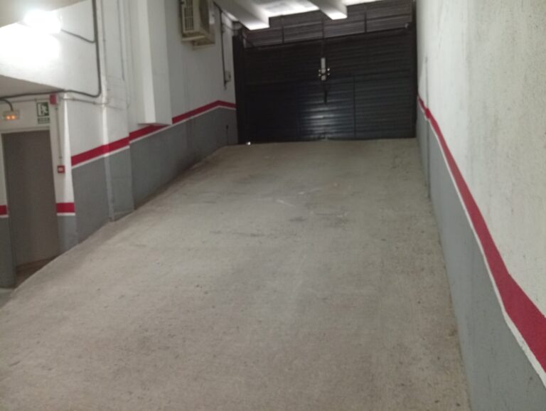 Plaça d’aparcament a Sant Celoni 10.00 m2